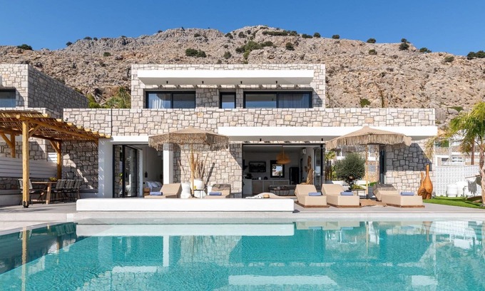 Prassonissi Villa | Wonderful private villa for 8 guests with WIFI, A/C, private pool, TV, balcony and parking