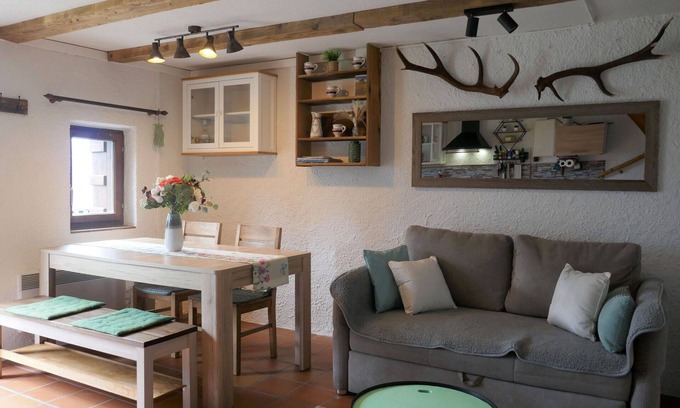 Acquarossa House | Wonderful private villa for 4 guests with WIFI, patio and parking