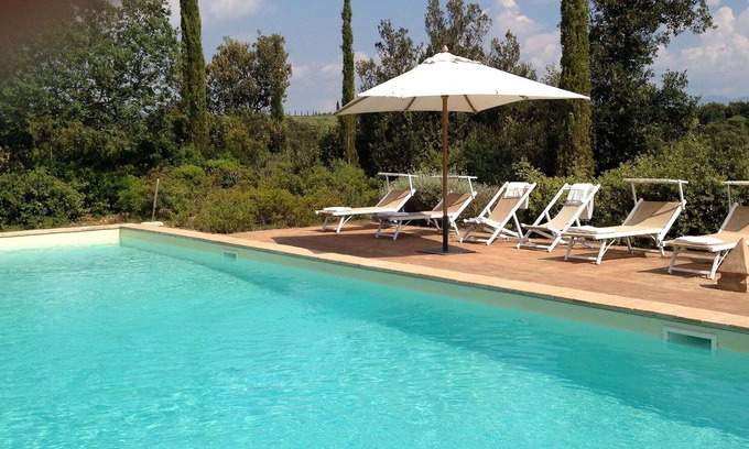Camigliano Villa | Wonderful private villa for 18 guests with WIFI, A/C, private pool, TV, panoramic view and parking