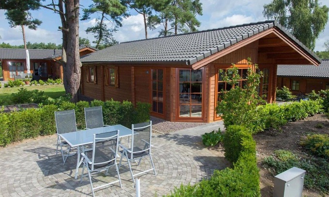 Langeberg House | Wonderful private villa for 8 guests with WIFI, TV, terrace and parking