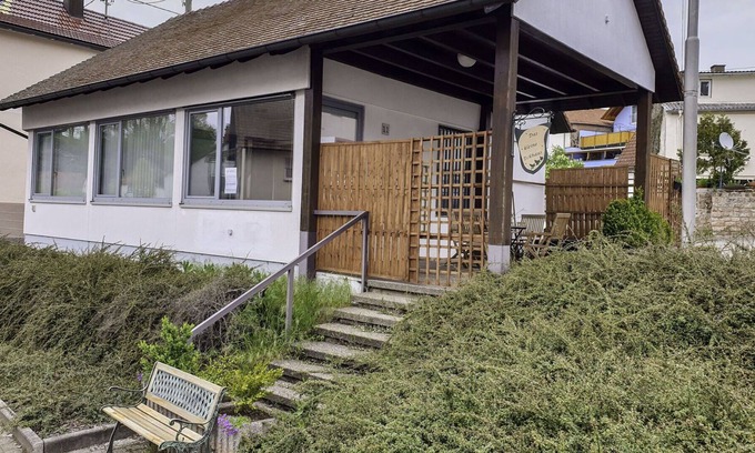 Wallhalben House | Wonderful private villa for 4 guests with A/C, WIFI, TV, terrace and parking