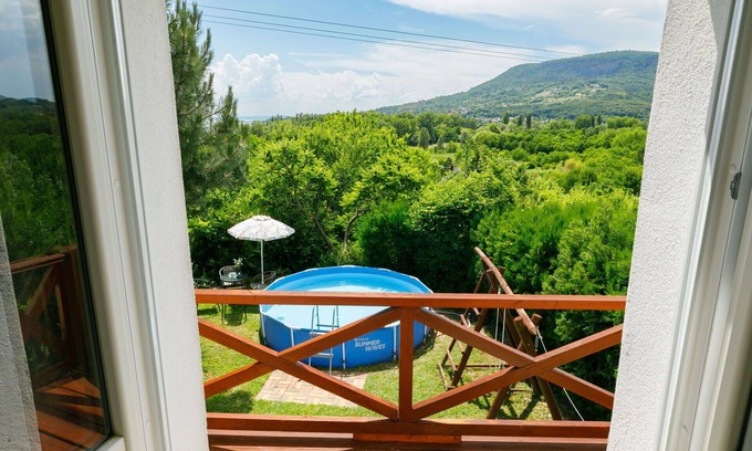 Badacsonytomaj House | Wonderful private villa for 6 guests with private pool, A/C, WIFI, TV, terrace and parking