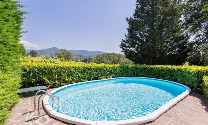 Vicchio House | Wonderful private villa for 7 guests with private pool, WIFI, TV, balcony and panoramic view