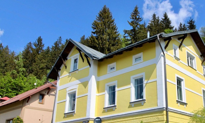 Svoboda nad Upou Villa | Wonderful private villa for 12 guests with WIFI, TV and parking