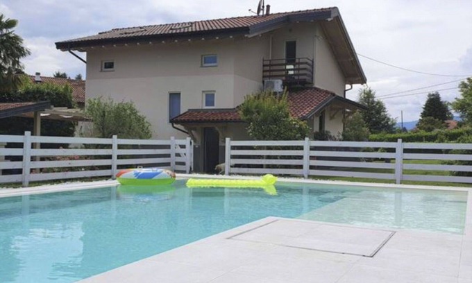 Besozzo Villa | Wonderful private villa for 8 guests with hot tub, private pool, A/C, WIFI, TV and patio