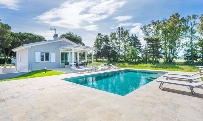 Bibbona House | Wonderful private villa with A/C, WIFI, private pool, TV, terrace, pets allowed and parking