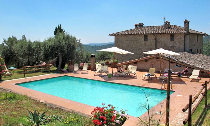 Teverina di Cortona Villa | Wonderful private villa with private pool, WIFI, TV, patio, pets allowed and panoramic view