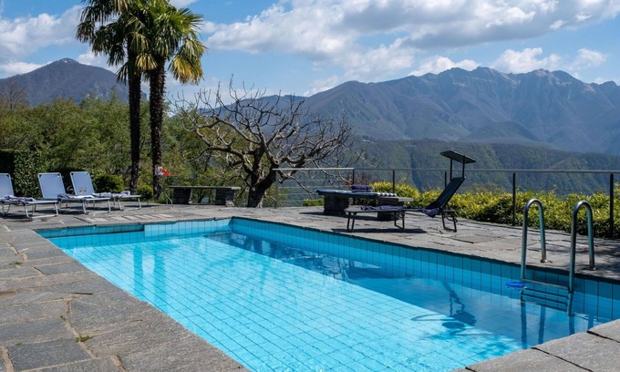 Melide House | Wonderful private villa with private pool, WIFI, TV, patio, pets allowed and panoramic view