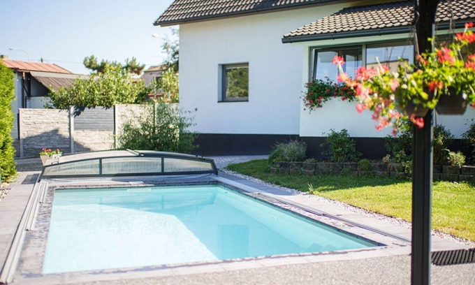 Prague 11 House | Wonderful private villa for 8 guests with WIFI, private pool, TV and patio