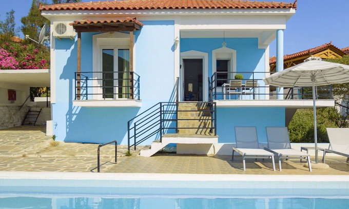 Samos Town Villa | Wonderful private villa with A/C, WIFI, private pool, TV, terrace, panoramic view and parking