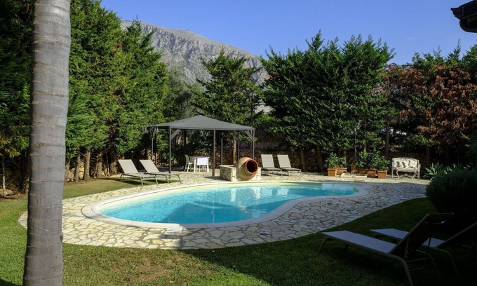 Cinisi Villa | Wonderful private villa for 7 people with A/C, WIFI, private pool, TV, patio and parking