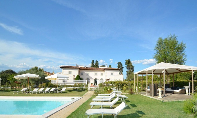 Signa Villa | Wonderful private villa with private pool, WIFI, hot tub, A/C, TV and parking, close to Florence