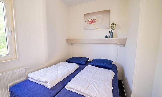 Biddinghuizen House | Wonderful private villa for 4 people with pool, WIFI, TV, terrace and parking
