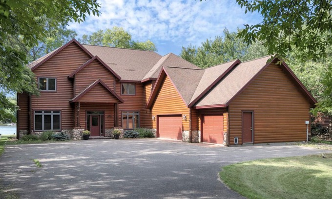 Breezy Point House | Wonderful Retreat - Enjoy holiday gatherings in this large, cozy cabinn