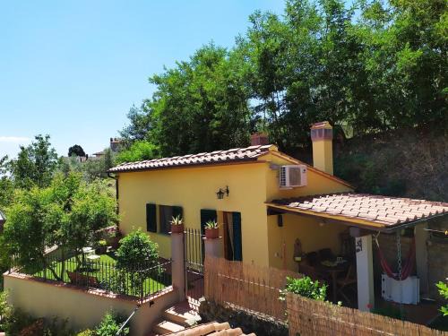 Pistoia House | Wonderful Rustic Cottage with Garden-Only Adults