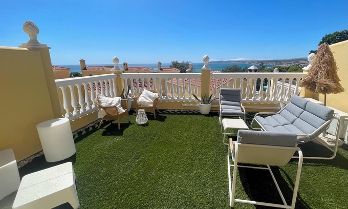 Urbanizacion Puerto de Estepona House | WONDERFUL SEMI-DETACHED HOUSE NEXT TO THE BEACH