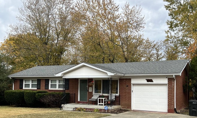 Radcliff House | Wonderful Single Family home 10 Minuets from Fort Knox