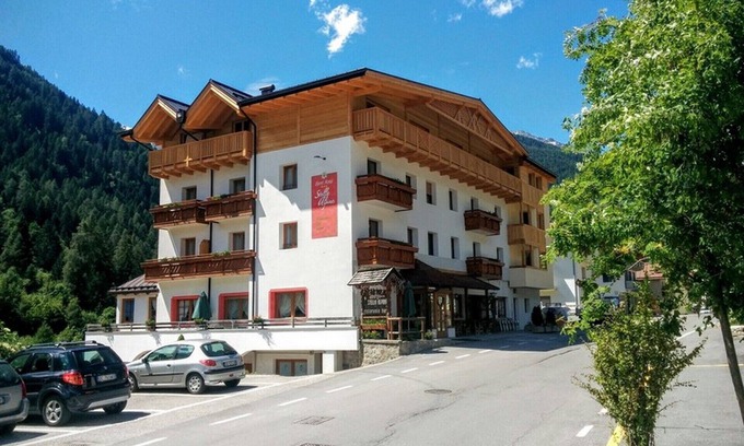 Cogolo Hotel | Wonderful Suite "Edelweiss" in Residence in Peio