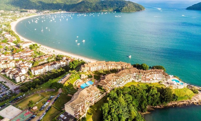 Tabatinga Apartment | Wonderful view. Gated community - As Gaivotas, tabatinga.