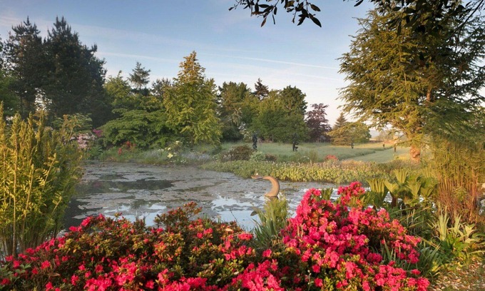 Kingham House | Wonderful villa for 6 people with WIFI, pool and parking