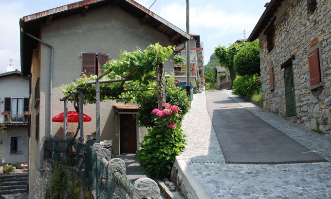 Casima House | Wonderful villa for 4 people with patio, pets allowed and parking