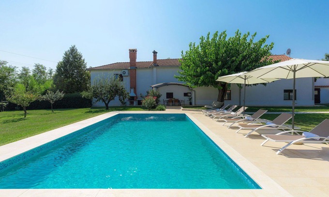 Muzini House | Wonderful villa for 7 guests with private pool, A/C, WIFI, terrace and pets allowed