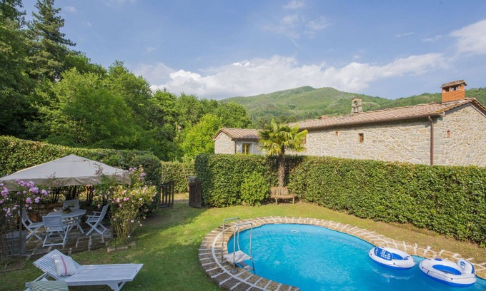 Pontito Villa | Wonderful villa for 8 guests with WIFI, private pool, TV, balcony, pets allowed and panoramic v.