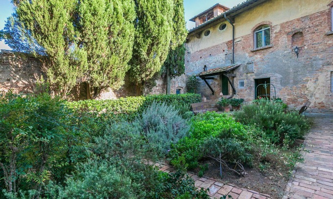 Lorenzana Villa | Wonderful villa for 4 people with A/C, pool, WIFI and parking