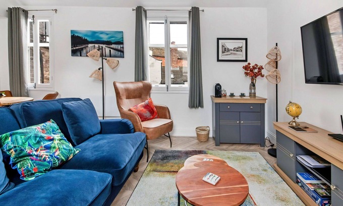 Boroughbridge House | Wonderful villa for 2 guests with WIFI and pets allowed