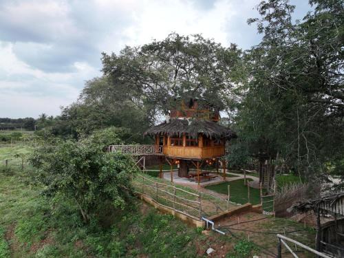 Hosur Villa | Wonderland By Jade - Treehouse Villa