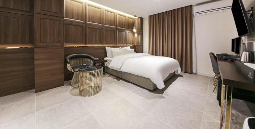 Wonju Hotel | Wonju May hotel