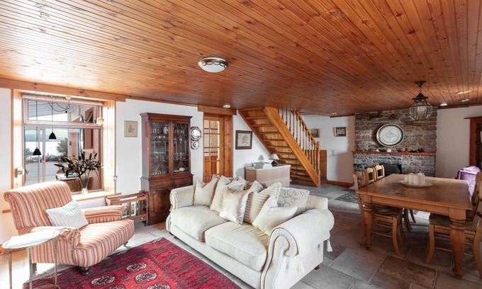 Dingle House | Wood Quay 3 bedroom house