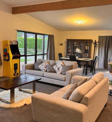 Hanmer Springs House | Woodbank Retreat