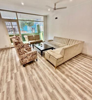 Nehru Place Apartment | Woodbridge GK 1