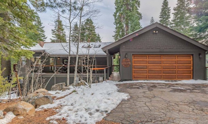 Kingswood Estates House | Woodcrest Cabin in Tahoe Vista