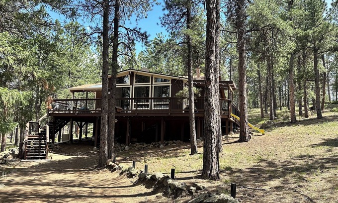 Bailey Cabin | Wooded 5 Acres Quiet Country Cabin Retreat