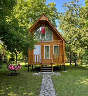 Vedzebi Apartment | Wooden Cottage Near Tianeti