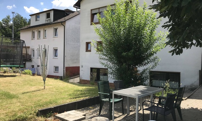 Attendorn Apartment | Wooden Roof, 95 qm, 5 Pers