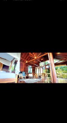 Sei Pinang House | Wooden studio gem