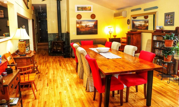 Purling House | Woodland a great place for family and friends to gather!!