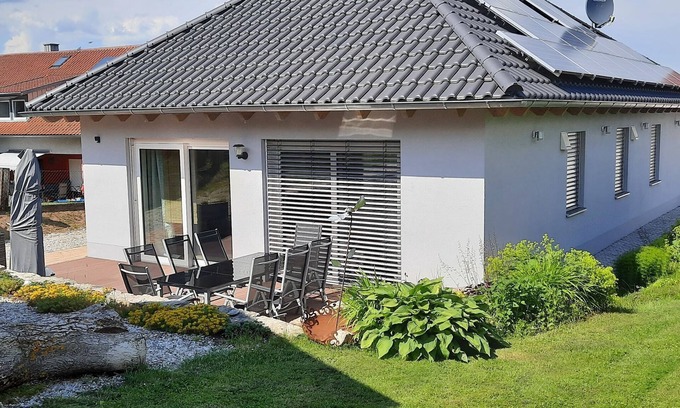 Kleinwinklarn House | Woodland Escape with Garden