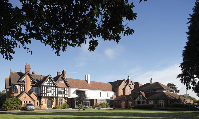 Lillington Hotel | Woodland Grange