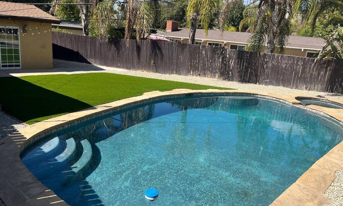 Woodland Hills House | Woodland Hills 3 bedroom w/pool and spa