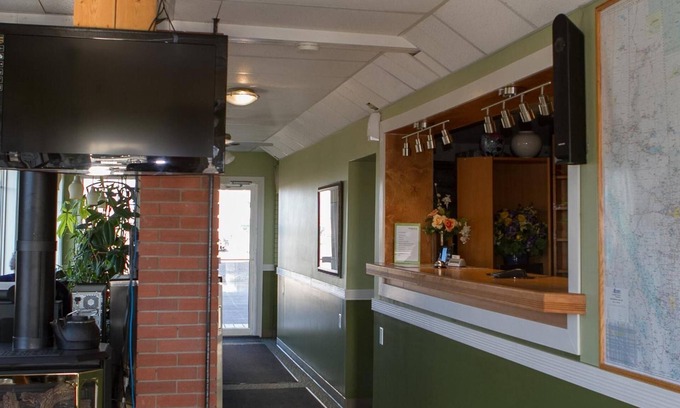 St. Paul Hotel | Woodland Motor Inn