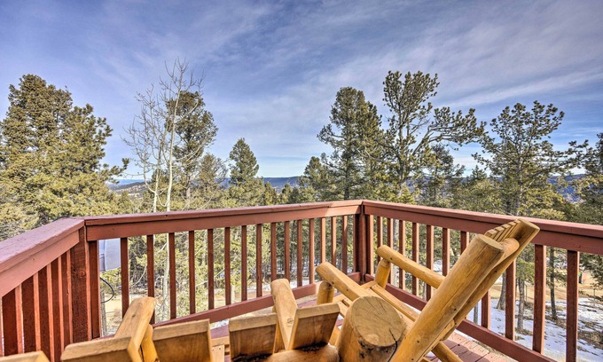 Woodland Park House | Woodland Park Home w/Stunning Mountain Views