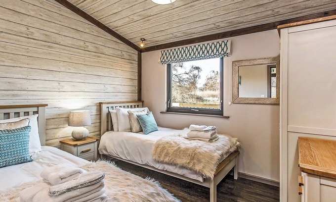 Dukeries Mill Ski Chalet | Woodland View Superior 2 Bed