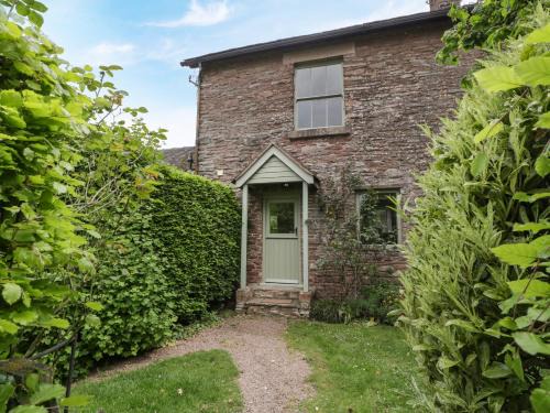 Little Cowarne House | Woodlands Cottage