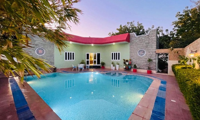 Air Force Area Villa | Woodlands Cottage - Luxury stay