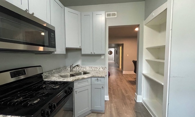 Woodlawn Apartment | Woodlawn ~ Entire Luxury Apt