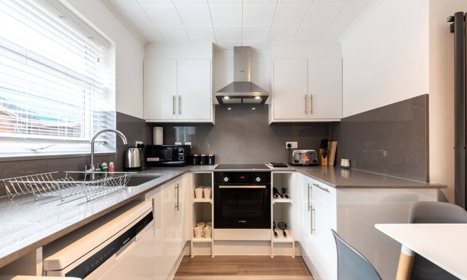 Reading House | Woodley House - A beautiful 3 bedroom house in Woodley Reading.